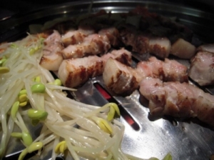 [ڰ]