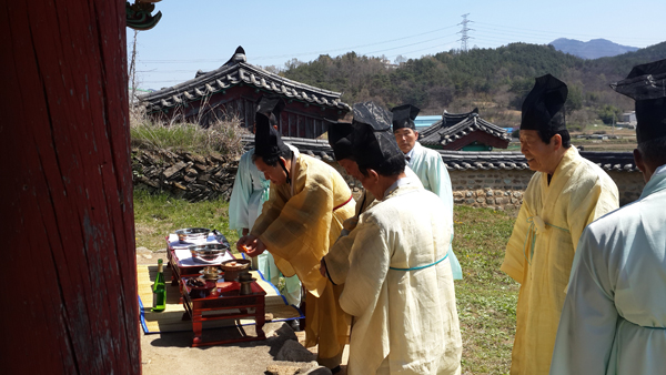 덕연 이미지