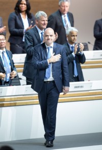 FIFA ȸ忡 Ƽ UEFA 繫