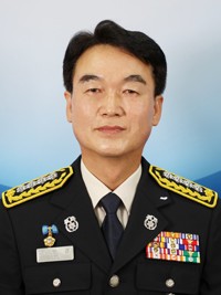 [ڱ]<BR>"ǰ ùٸ "