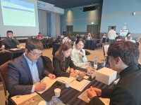 ` ûâб ̾ MEET-UP` 