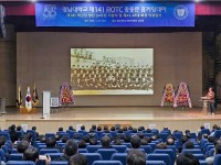 �泲�� �б��� â�� 50�ֳ� ȨĿ�ֵ���