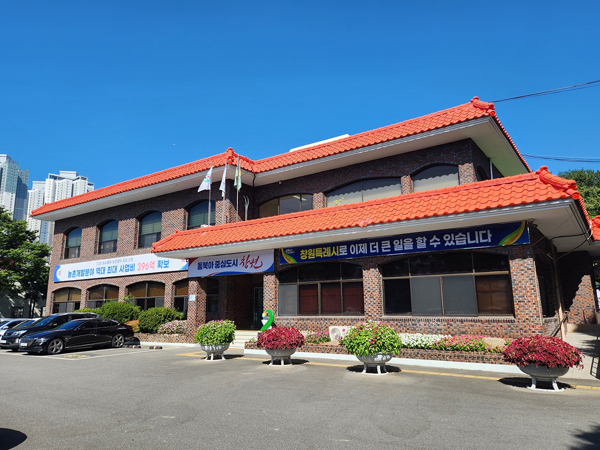 â��Ư�ʽ�, �ұԸ� ���ɳ� �������� ������� ȫ���� ������