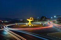 �ð��� �帧 ���� �ڸ��� �ƶ󰡾� �յ��� ��¡