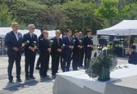 â��Ư�ʽ� ��19ȸ �ѱ����� �ΰ�������� �յ��߸��� ���� 