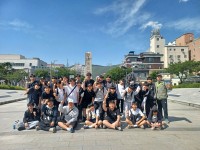 �ð��� ���� ���� �ȴ� â��Ư�ʽ� ���� �ٴ빮ȭ���� ����
